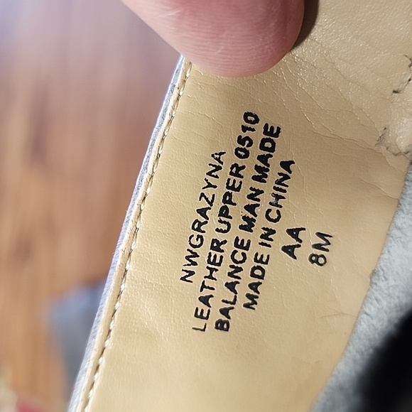 Womans leather boots - Picture 8 of 9